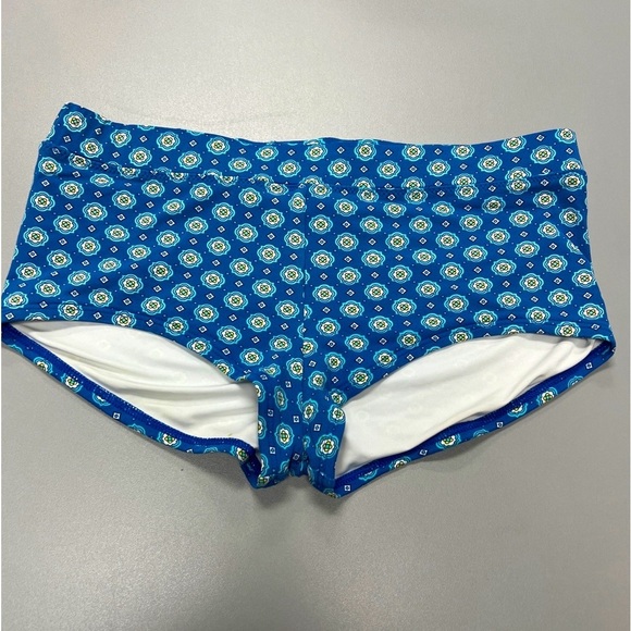 Land’s End Bikini bottom Boy Short Style Light Blue Print Size 4 EUC - Picture 1 of 8